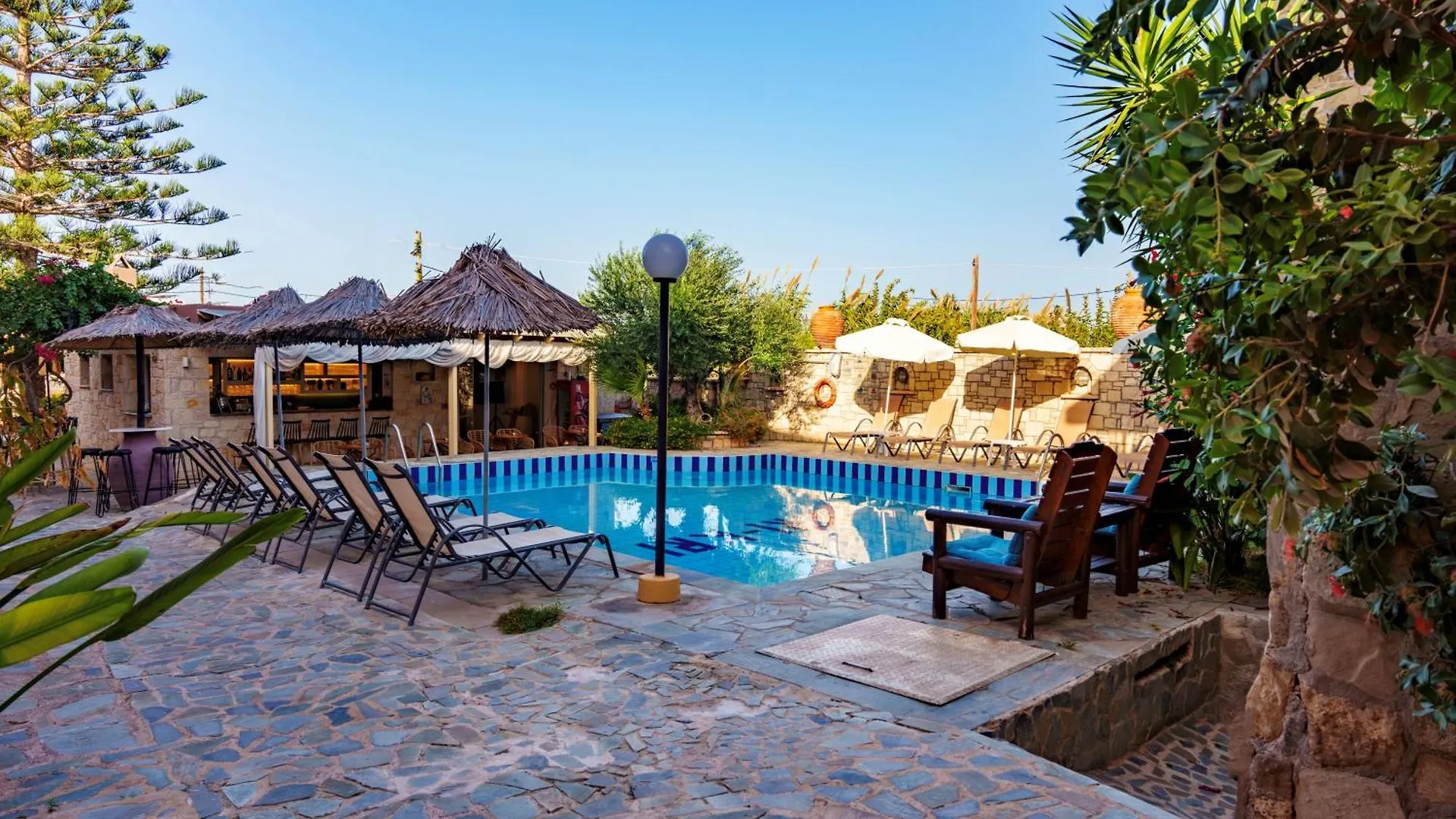 Апарт-отель Kri-Kri Village Holiday Apts By Estia
